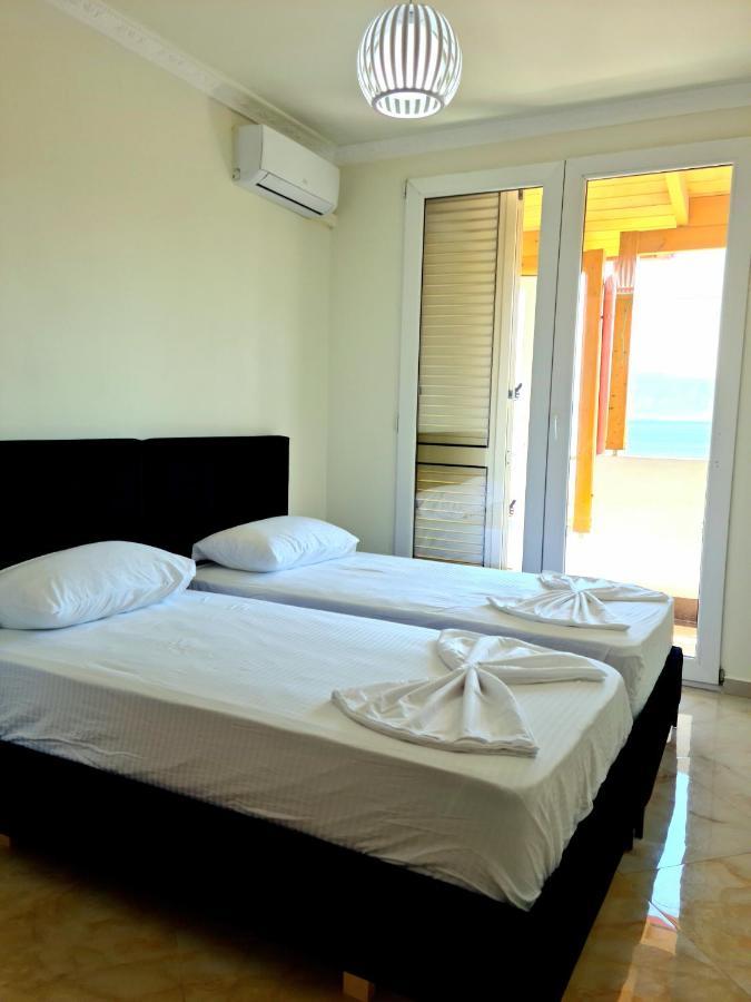 Panoramic Apartment Vlorë Buitenkant foto
