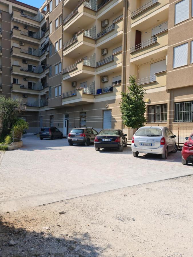 Panoramic Apartment Vlorë Buitenkant foto